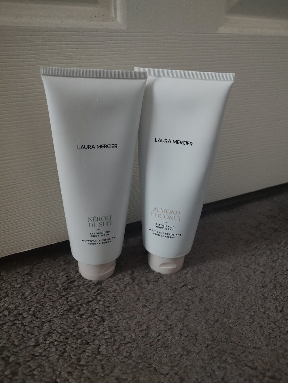 Laura Mercier Exfoliating Body Wash Duo - Neroli Dusud & Almond Coconut - Picture 2 of 2